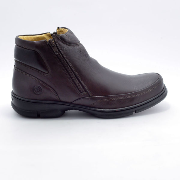 bota masculina marrom