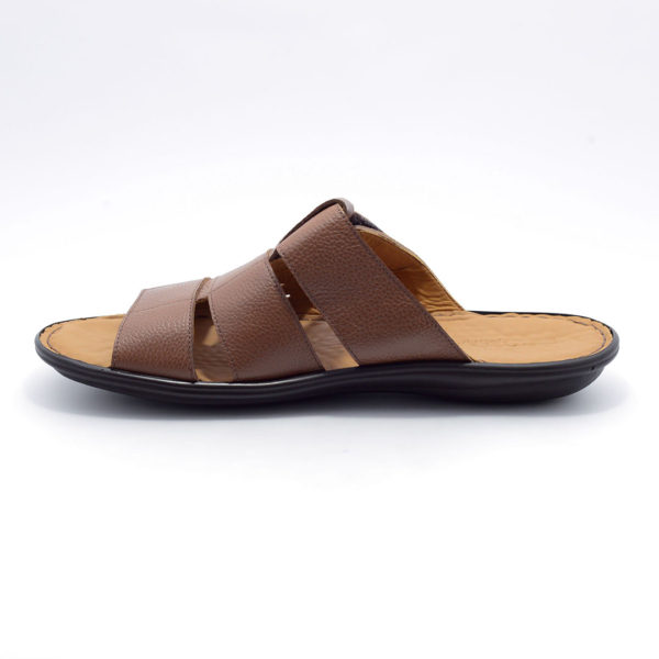 chinelo masculino marrom